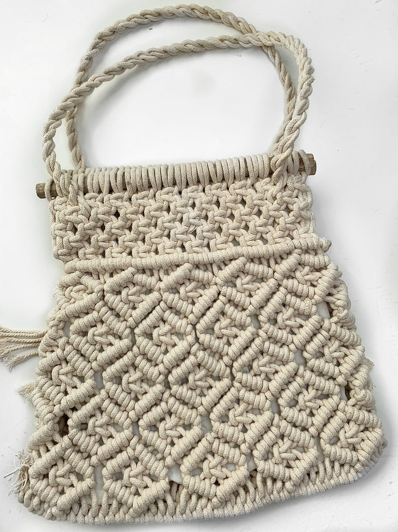 Free People Natural Vintage Macrame Handbag | Crochet handbags patterns,  Macrame knots pattern, Macrame patterns