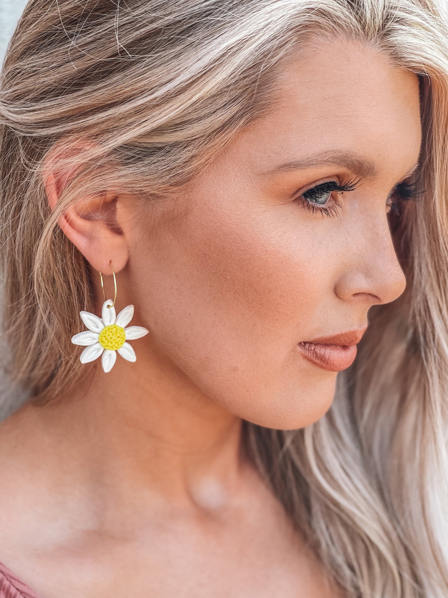 Daisy Dangle Hoops